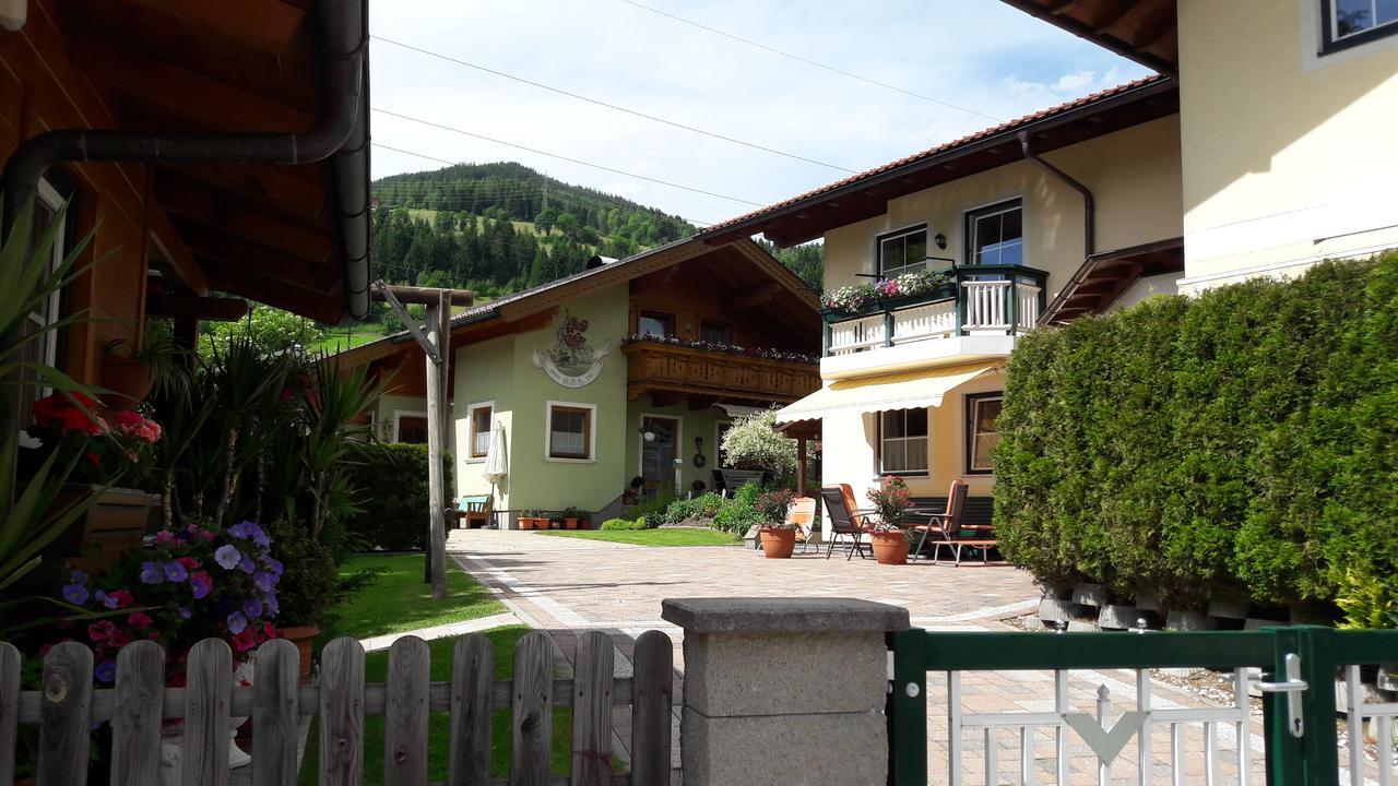 Appartements Romantika & Appartement Barbara Wagrain Exterior foto